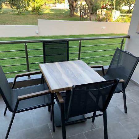 Castella Apartments Vourvourou Exterior photo