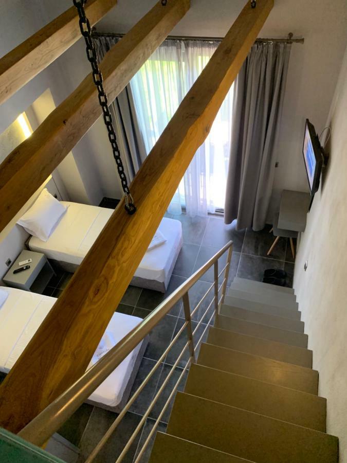 Castella Apartments Vourvourou Exterior photo